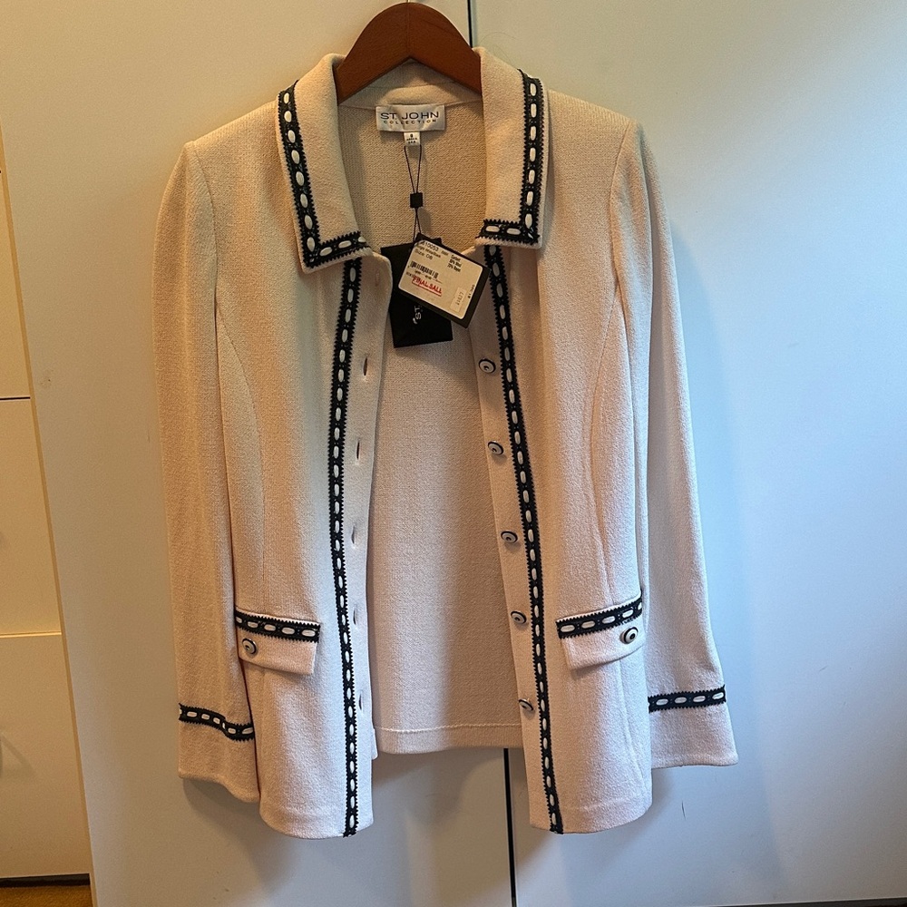 NWT St. John Cream Jacket with Black Contrast Trim